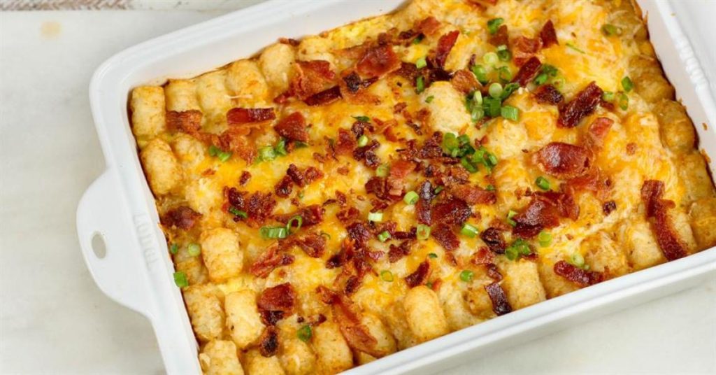 Tater Tot Breakfast Casserole – Lodge Cast Iron