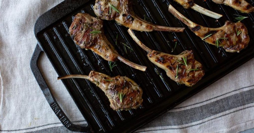 Grilled Lamb Chops With Garlic & Rosemary – Lodge Cast Iron