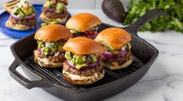 Mini Burgers Με Μπιφτέκι Από Μοσχάρι & Λουκάνικο Chorizo