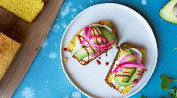 Toast Con Pane Di Mais E Avocado