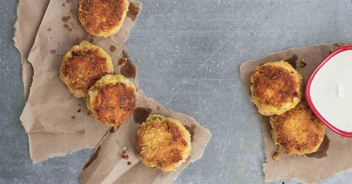 Pan-fried Catfish Cakes
&ndash; Lodge Cast Iron