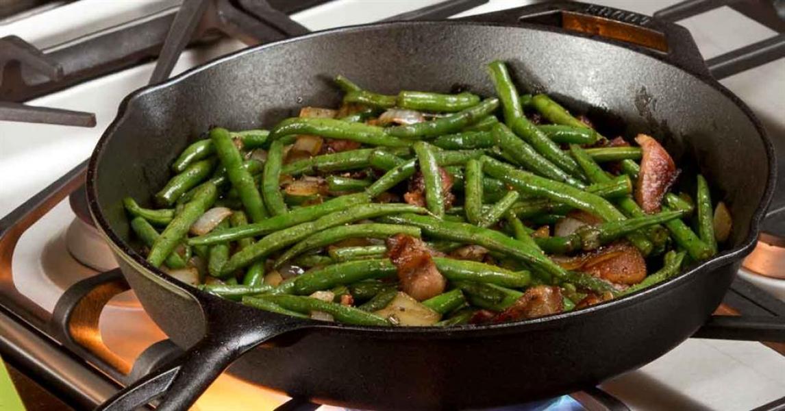 Herbed Green Beans – Lodge Cast Iron