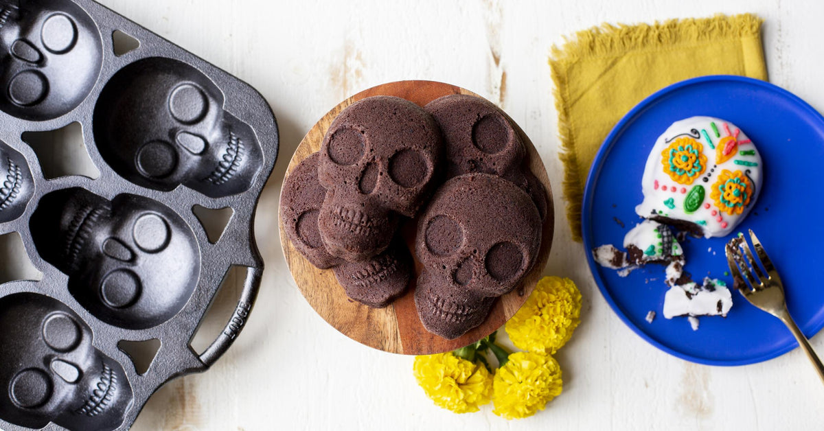 Spiced Mexican Chocolate Cake Sugar Skulls – Lodge Cast Iron