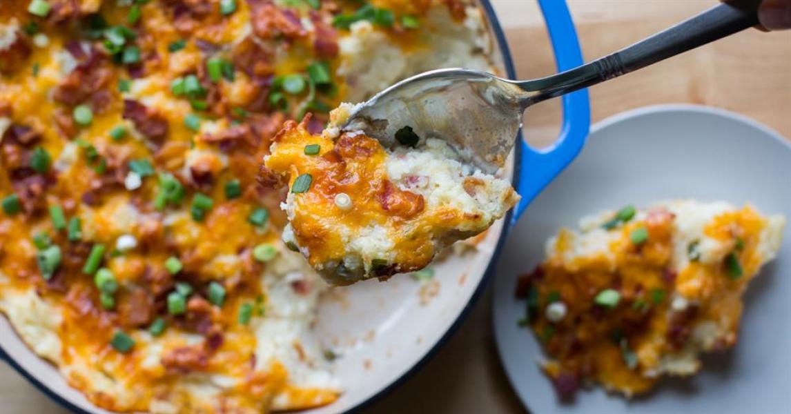 Twice Baked Potato Casserole – Lodge Cast Iron