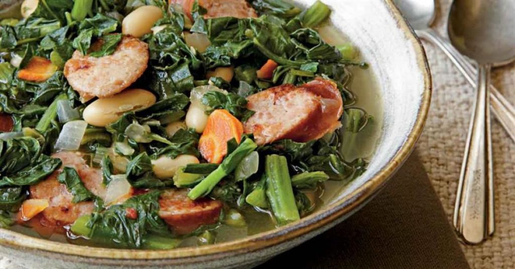 Southern Greens Soup – Lodge Cast Iron