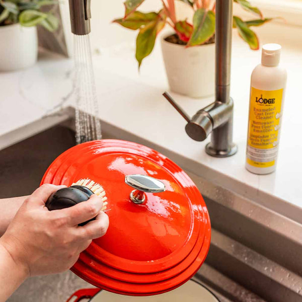 USA Enamel™ 5.68Lt  Enameled Cast Iron Dutch Oven, Cherry On Top