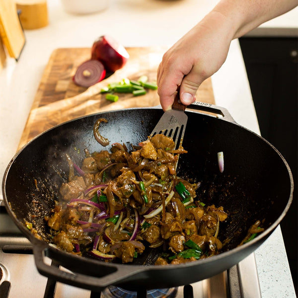 35.5Cm / 6.8Liter Cast Iron Wok