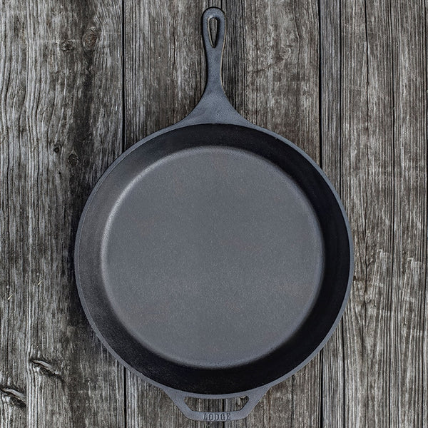 38.01 Cm Cast Iron Skillet