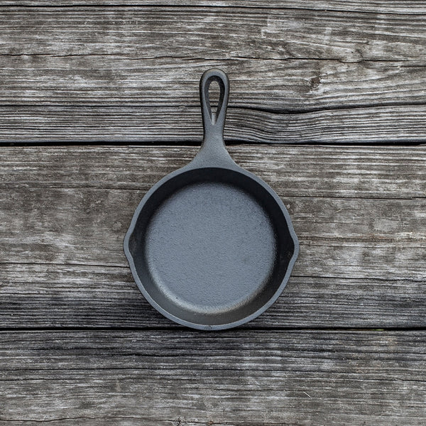 Heat-Treated 12.7 Cm Cast Iron Skillet